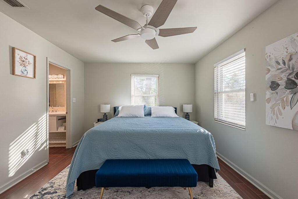 Cozy Townhome Retreat With King Bed Near I-10, Capitol, Fsu & Famu タラハシー エクステリア 写真