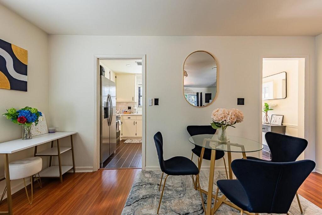 Cozy Townhome Retreat With King Bed Near I-10, Capitol, Fsu & Famu タラハシー エクステリア 写真